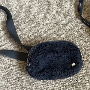 Sherpa lulu lemon cross body